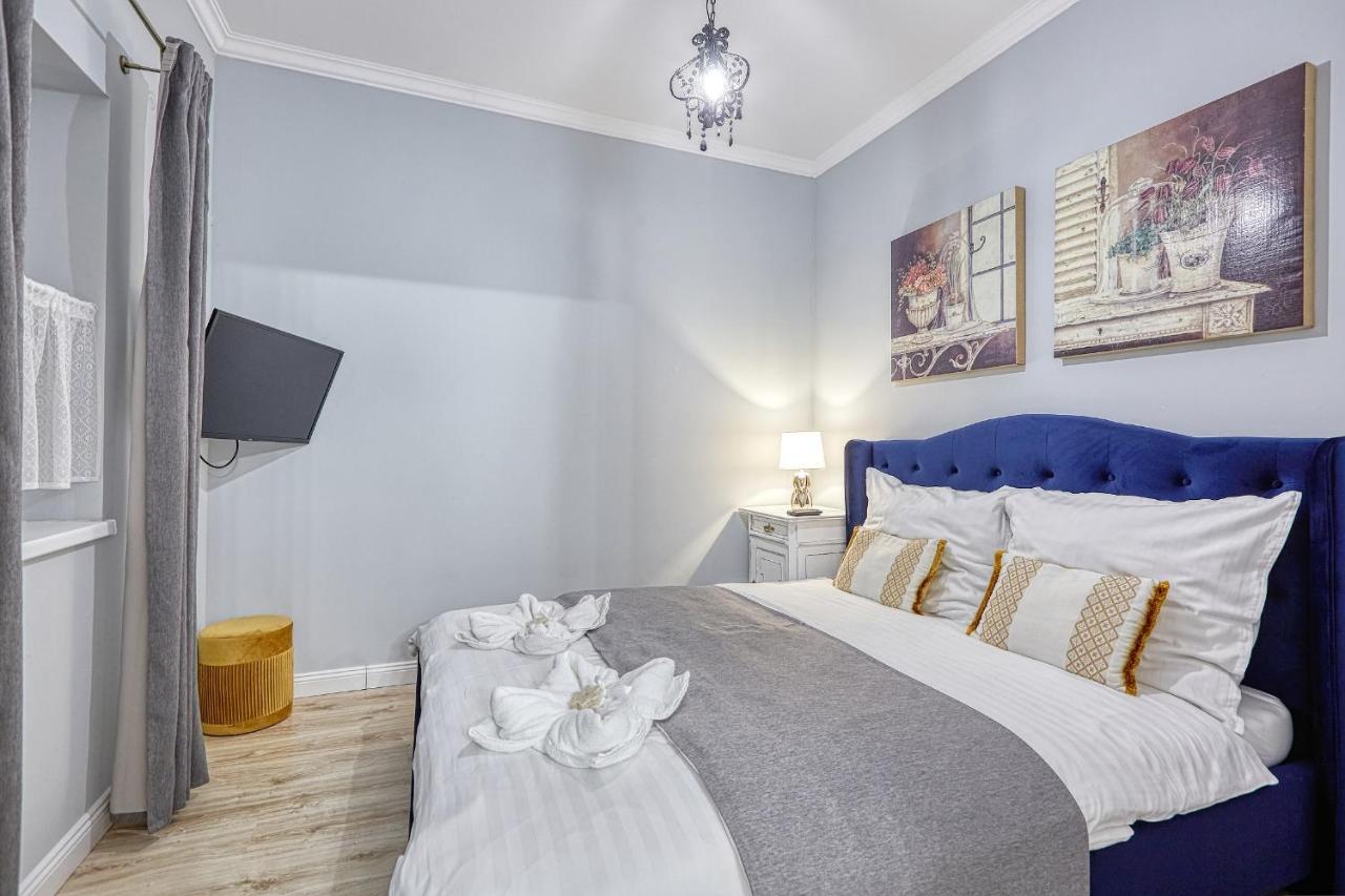 The Doors Boutique Apartments Mosonmagyaróvár Eksteriør billede