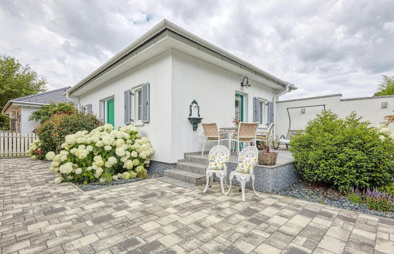 The Doors Boutique Apartments Mosonmagyaróvár Eksteriør billede